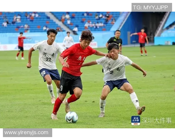 重庆足球队个人能力提升的热议与未来发展展望 重庆足球队个人能力提升的热议与未来发展展望