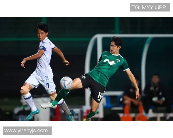 全北现代与富川的精彩对决结果揭晓,赛季走势引人关注 全北现代与富川的精彩对决结果揭晓,赛季走势引人关注