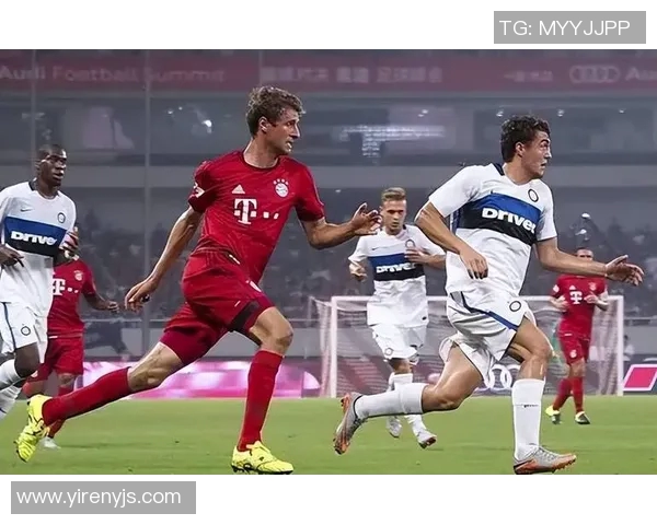 德国国家队与拜仁慕尼黑的对决揭示足球战术与团队精神的完美结合