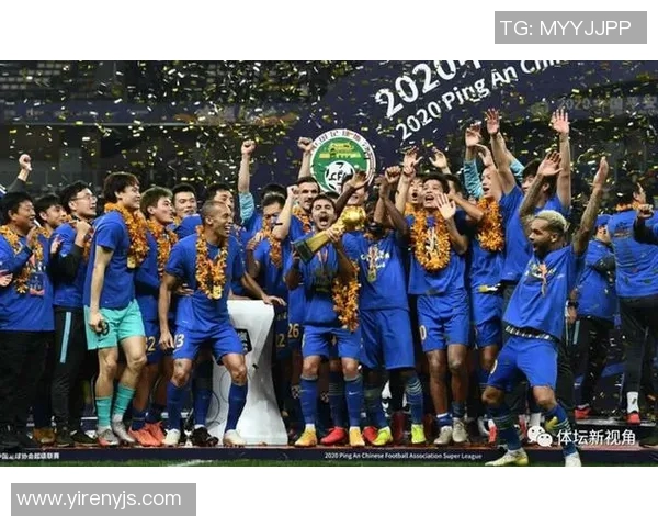 尤文图斯与国际米兰激战正酣比分揭晓引发球迷热议