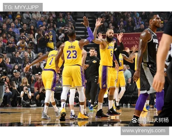 热火与湖人激战12月11日NBA赛场再现经典对决球迷期待精彩表现