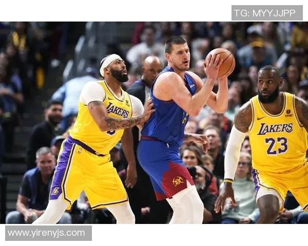 2019年NBA常规赛76人对掘金精彩对决回顾与分析