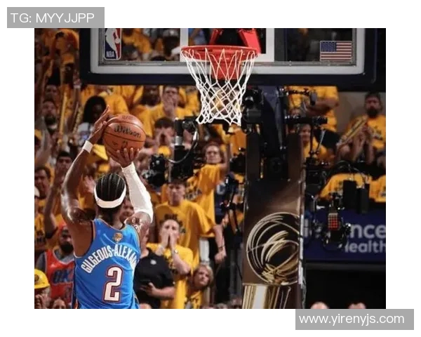 2017年3月1日雷霆队与爵士队激战回顾精彩瞬间与赛场亮点分析